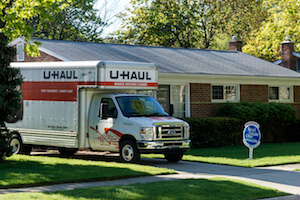 how-to-find-the-best-moving-truck-rental-in-maribo